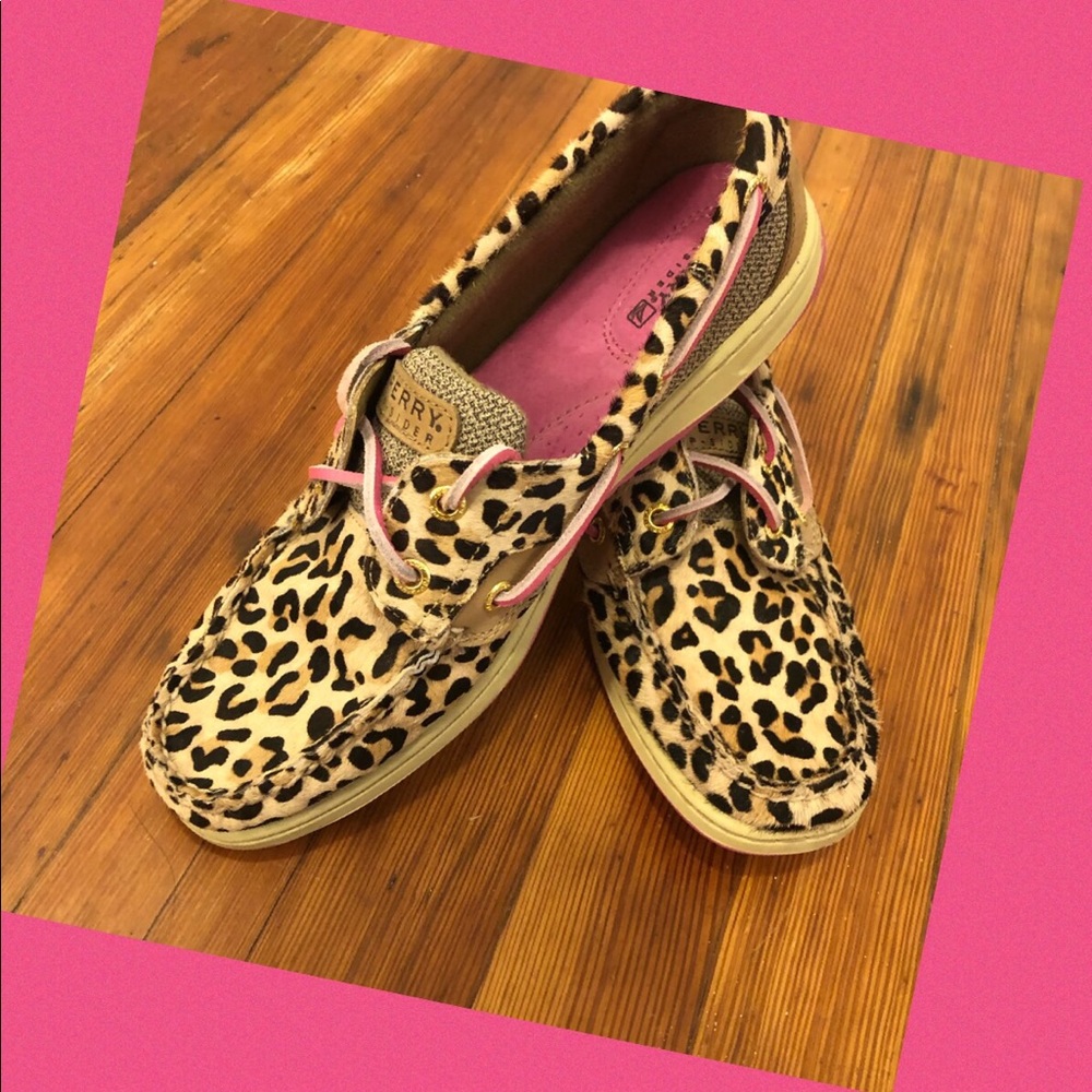 Sperry Leopard Calf Hair Top Sider women’s size 9